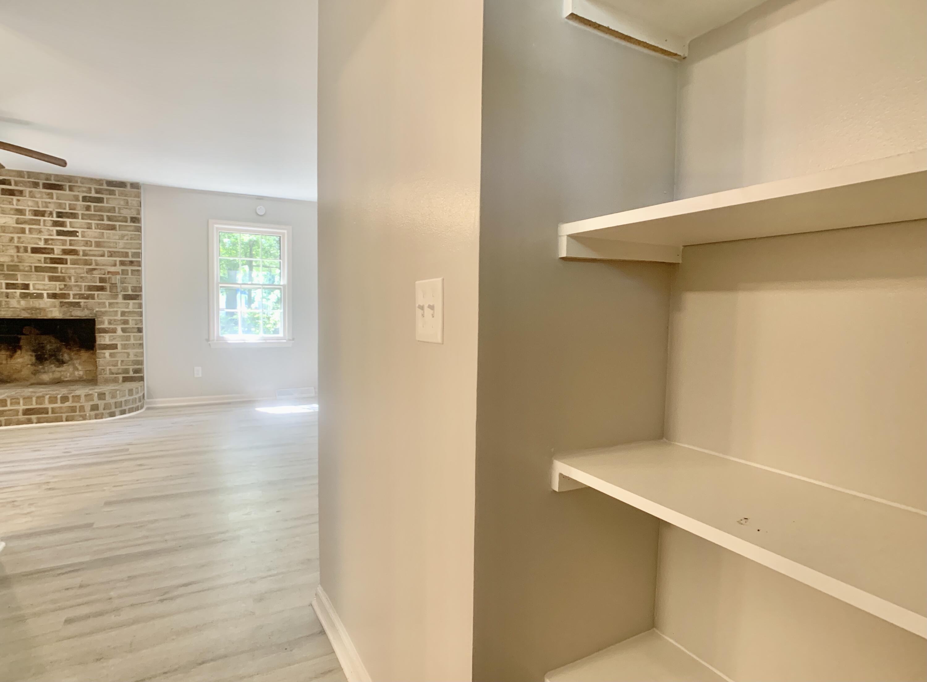 1744 Dogwood Road Charleston, SC 29414 - Photo 7 of 21 IMG_7286