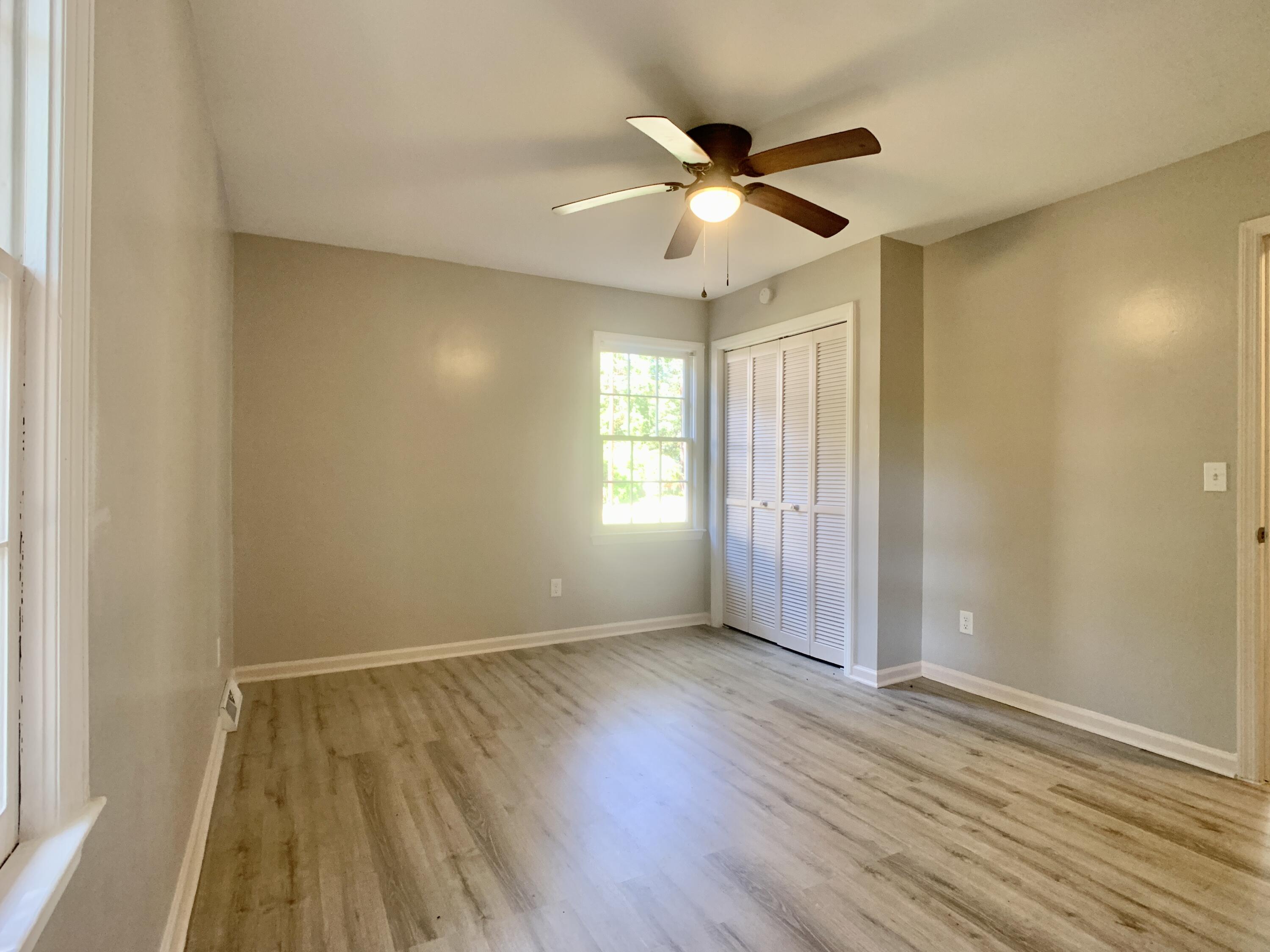 1744 Dogwood Road Charleston, SC 29414 - Photo 10 of 21 IMG_1542