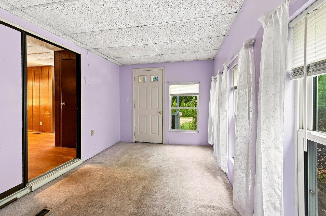 4 Vindale Road Hooksett, NH 03106 - Photo 11 of 18 Gallery Image 11