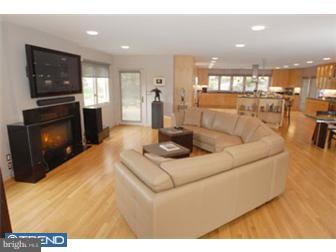 169 Biddulph Road Radnor, PA 19087 - Photo 5 of 12 Living Room