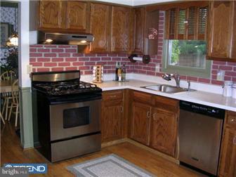 396 Catalba Avenue Mickleton, NJ 08056 - Photo 6 of 12 Kitchen