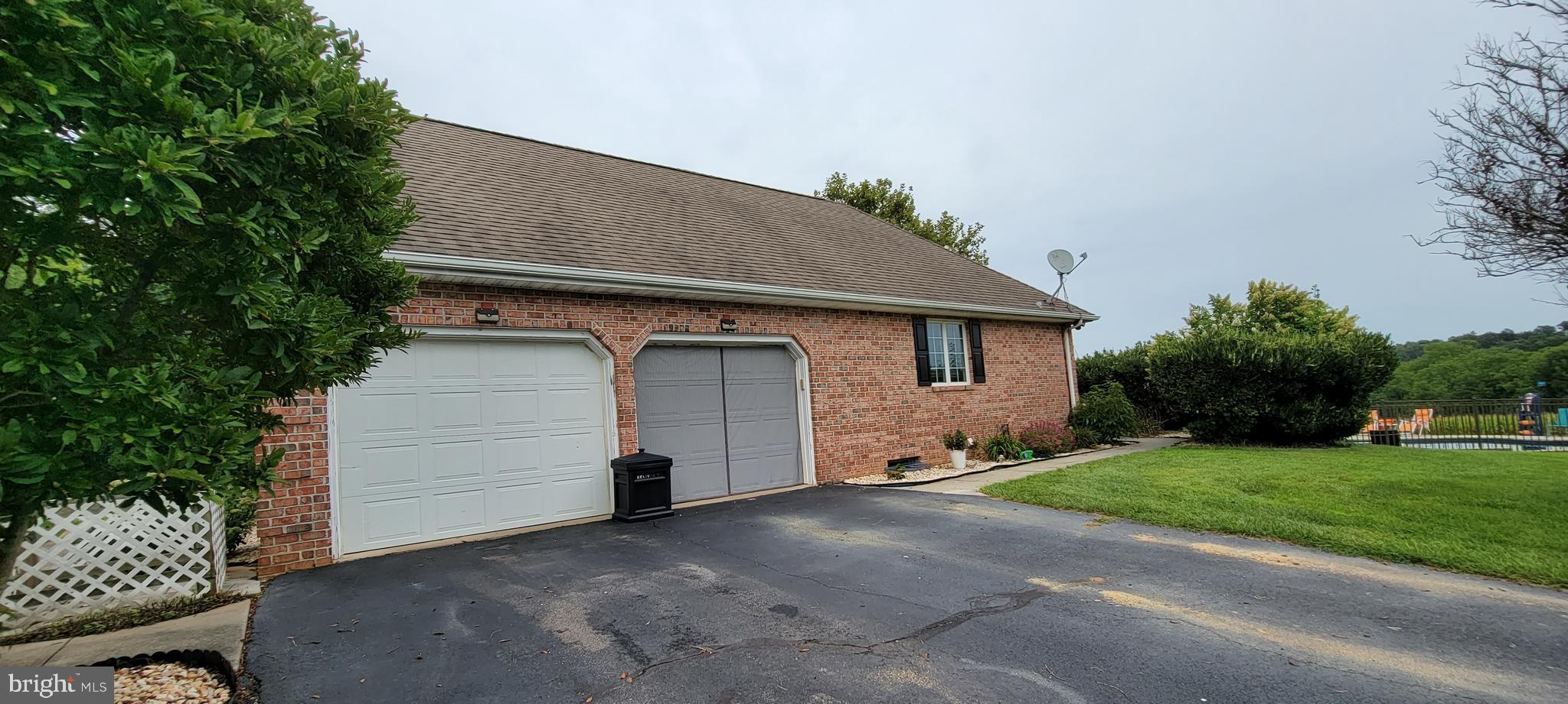 357 Salt Lake Road Fawn Grove, PA 17321 - Photo 7 of 87 Gallery Image 7