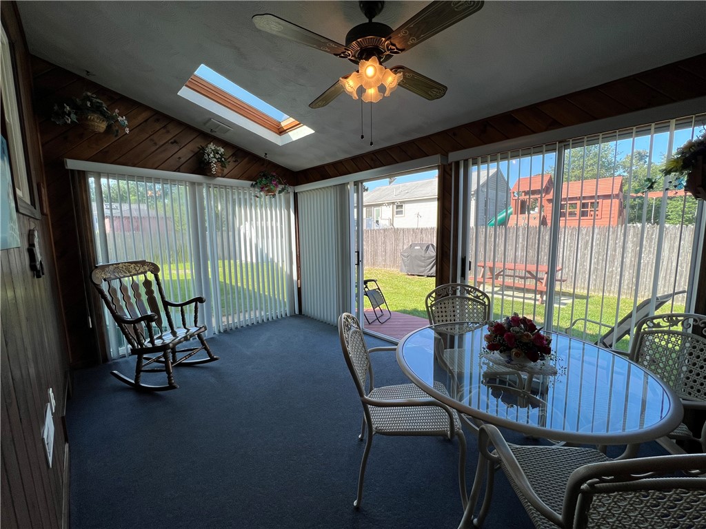 121 Lloyd Avenue Warwick, RI 02889 - Photo 31 of 37