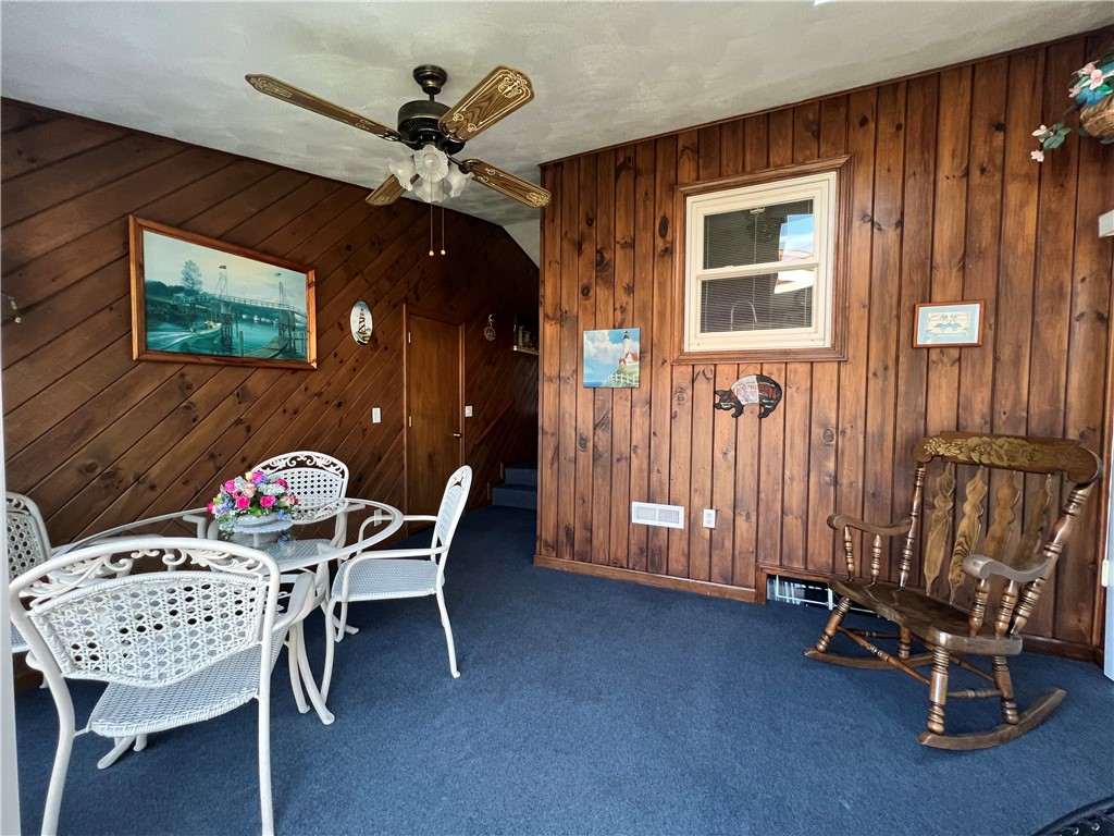 121 Lloyd Avenue Warwick, RI 02889 - Photo 32 of 37