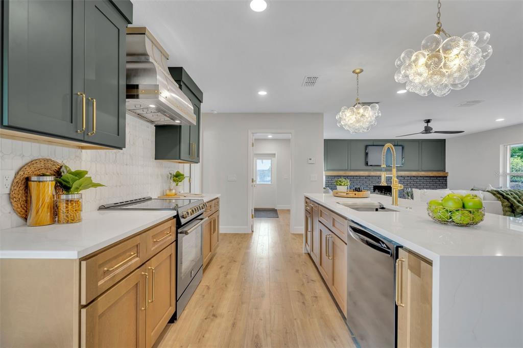 350 Cornwall Road Winter Park, FL 32792 - Photo 14 of 35