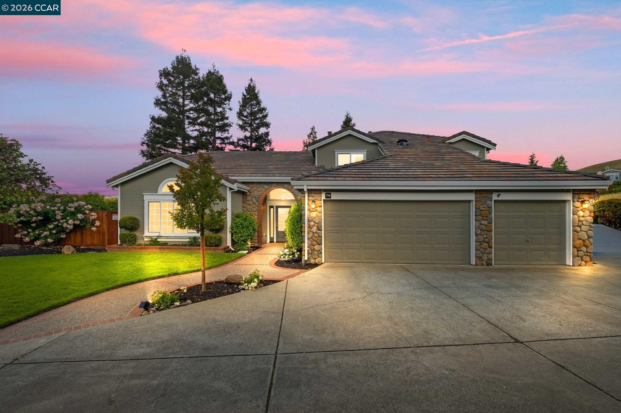 76 Rock Ridge Court Danville, CA 94526 - Photo 8 of 65