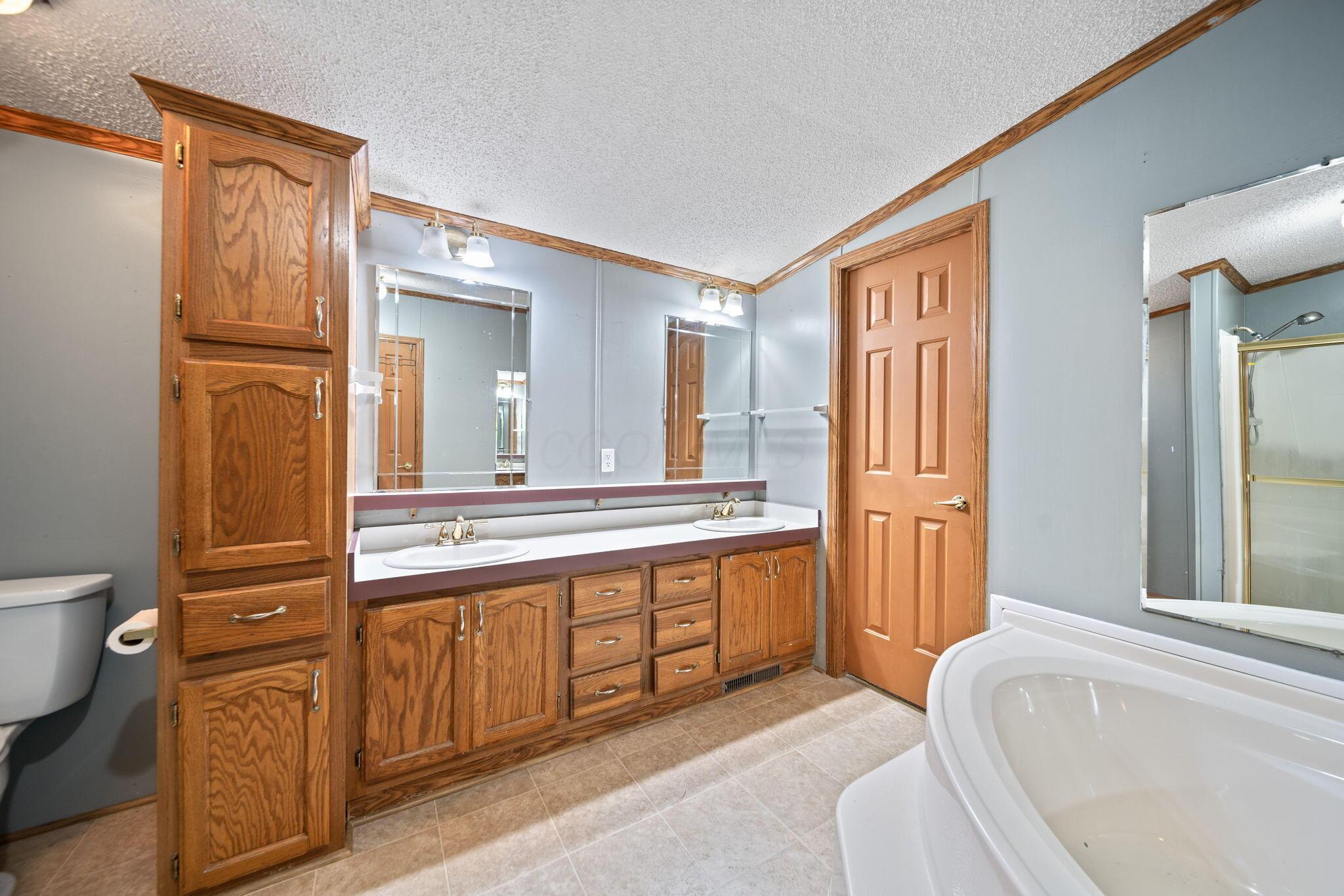 320 Hough Road Chillicothe, OH 45601 - Photo 24 of 37 25-web-or-mls-A7408522