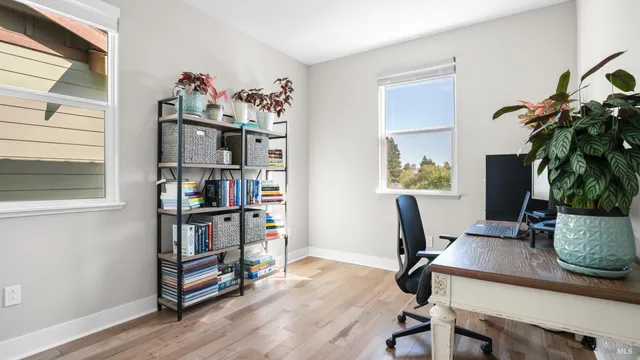 $795,000 | 1212 Del Rancho Way, Petaluma, CA 94954