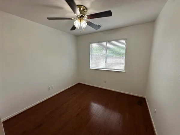 $2,450 | 2204 Gemini Avenue, Houston, TX 77058