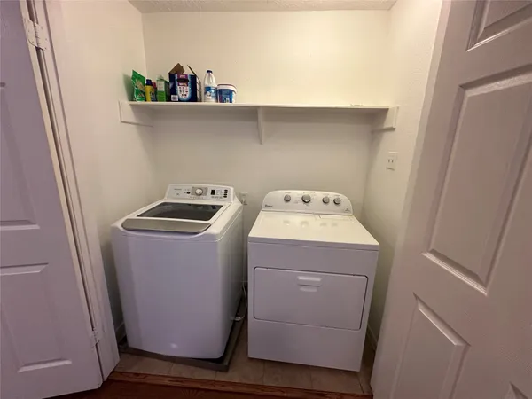 $2,450 | 2204 Gemini Avenue, Houston, TX 77058