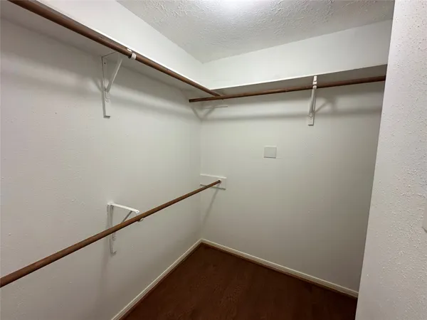 $2,450 | 2204 Gemini Avenue, Houston, TX 77058