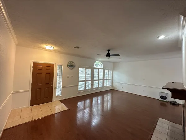 $2,450 | 2204 Gemini Avenue, Houston, TX 77058