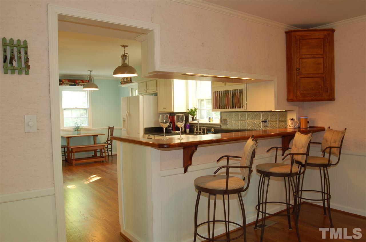 712 Richmond Street Raleigh, NC 27609 - Photo 5 of 23