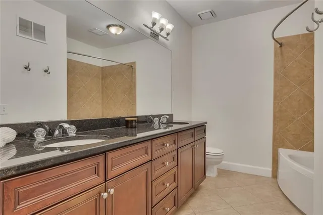 $269,000 | 3071 Lenox Road Northeast, Unit 16, Atlanta, GA 30324