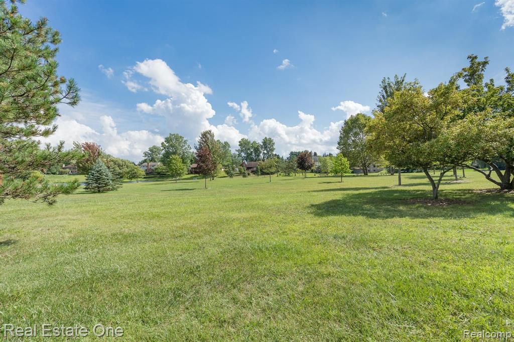 2497 Kimberly Fair Street Rochester, MI 48309 - Photo 43 of 46