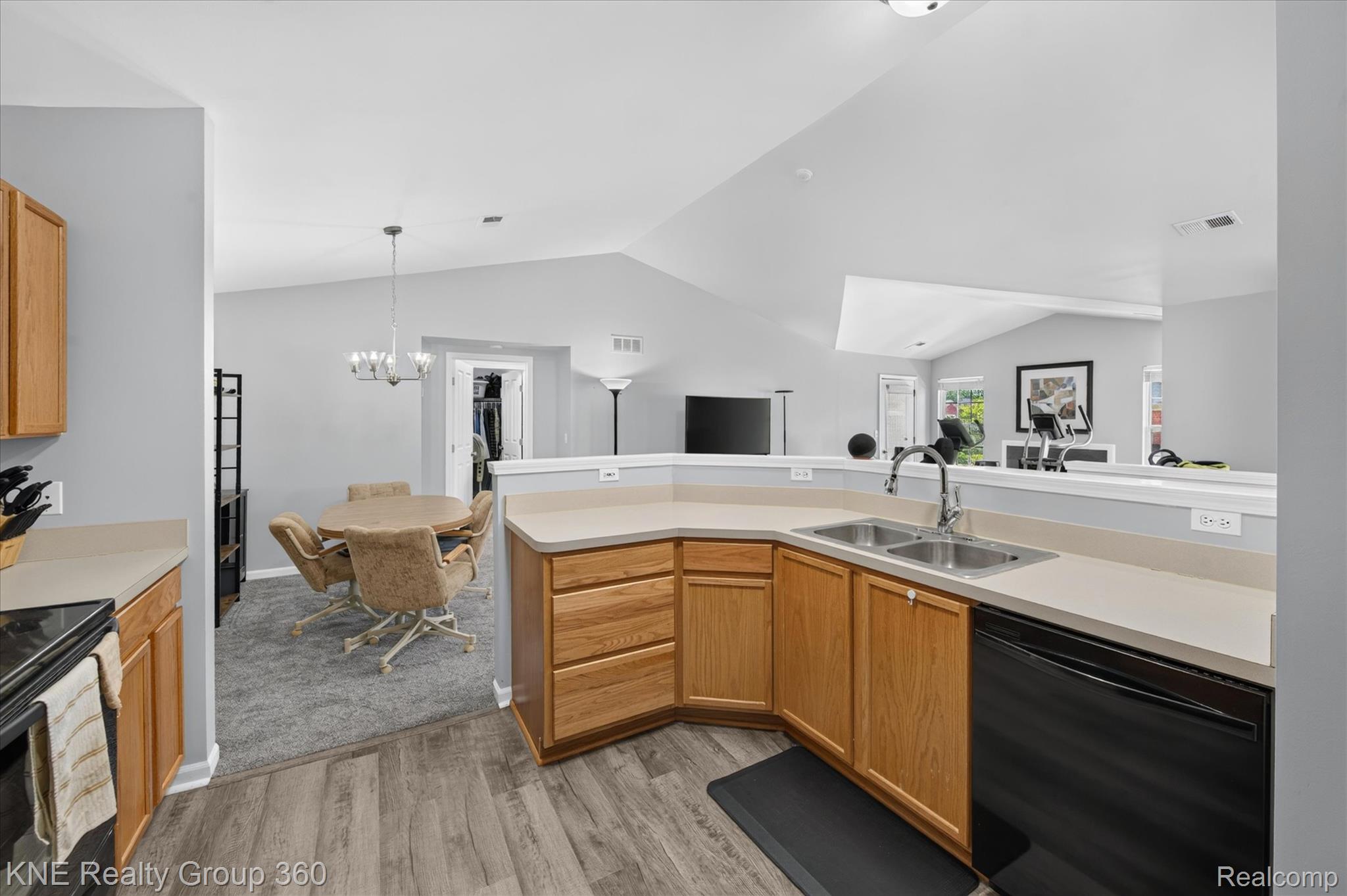 4077 Berkeley Avenue Canton, MI 48188 - Photo 16 of 32 Kitchen featuring wood-finish flooring and light wood cabinetry