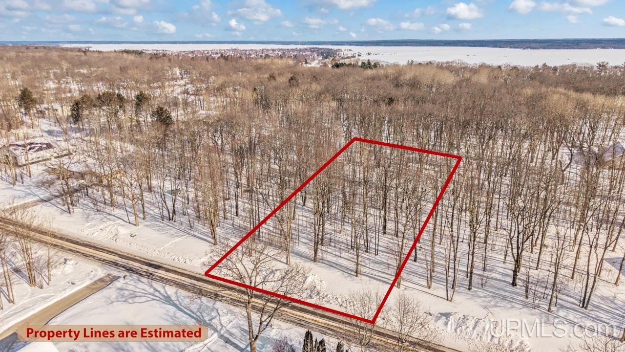 57 Tipperary Road Gladstone, MI 49837 - Photo 6 of 20
