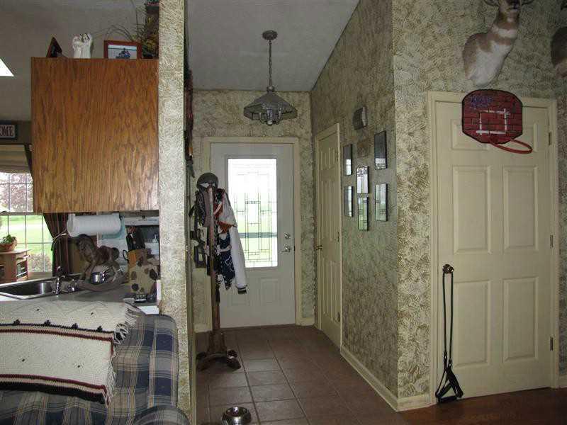 161 South Elm Tree Road Conover, OH 45317 - Photo 2 of 21