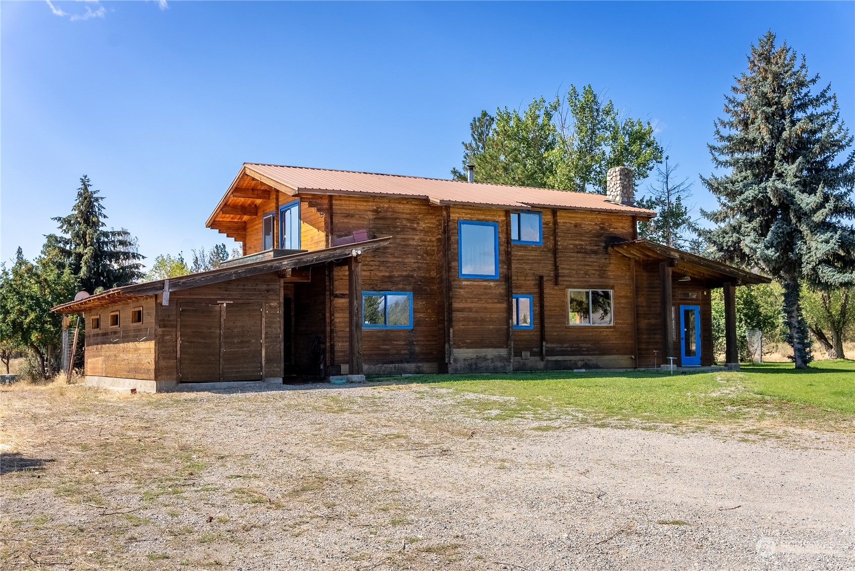 1117 State Rte 20 Winthrop, WA 98862 - Photo 1 of 32 Gallery Image 1