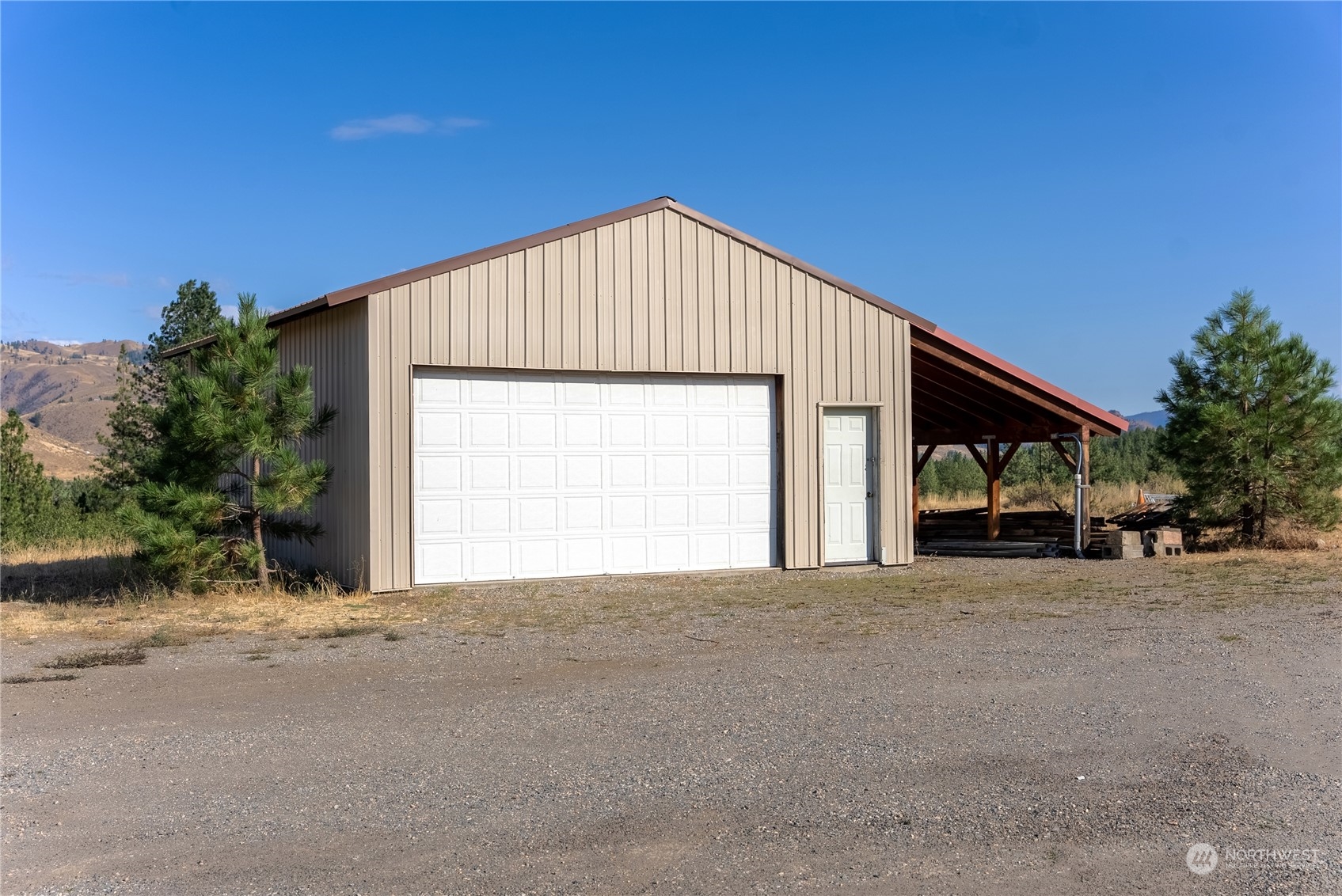 1117 State Rte 20 Winthrop, WA 98862 - Photo 24 of 32 Gallery Image 24