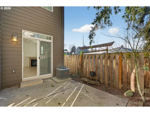 $450,000 | 20618 Southwest Rockport Lane, Beaverton, OR 97006