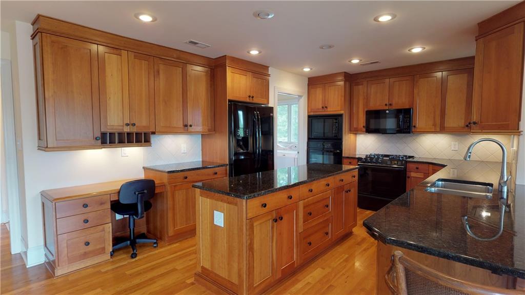 424 Players Ridge Road Hickory, NC 28601 - Photo 11 of 23 Gallery Image 11
