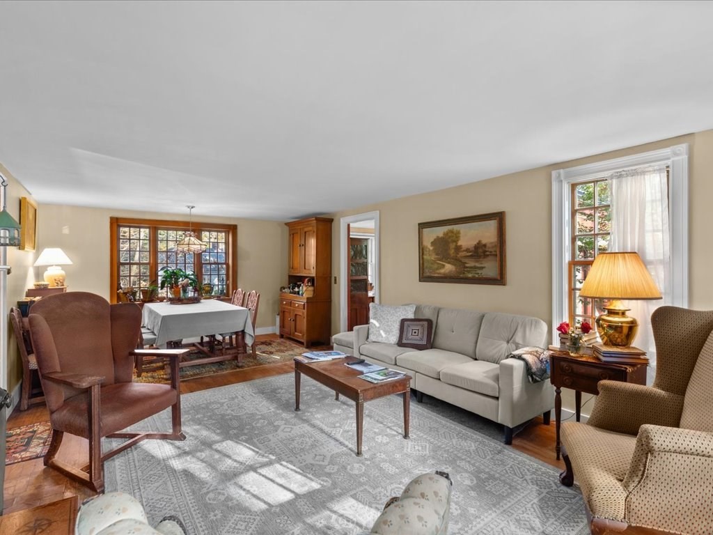 91 Bayview Road Duxbury, MA 02332 - Photo 5 of 27 Gallery Image 5
