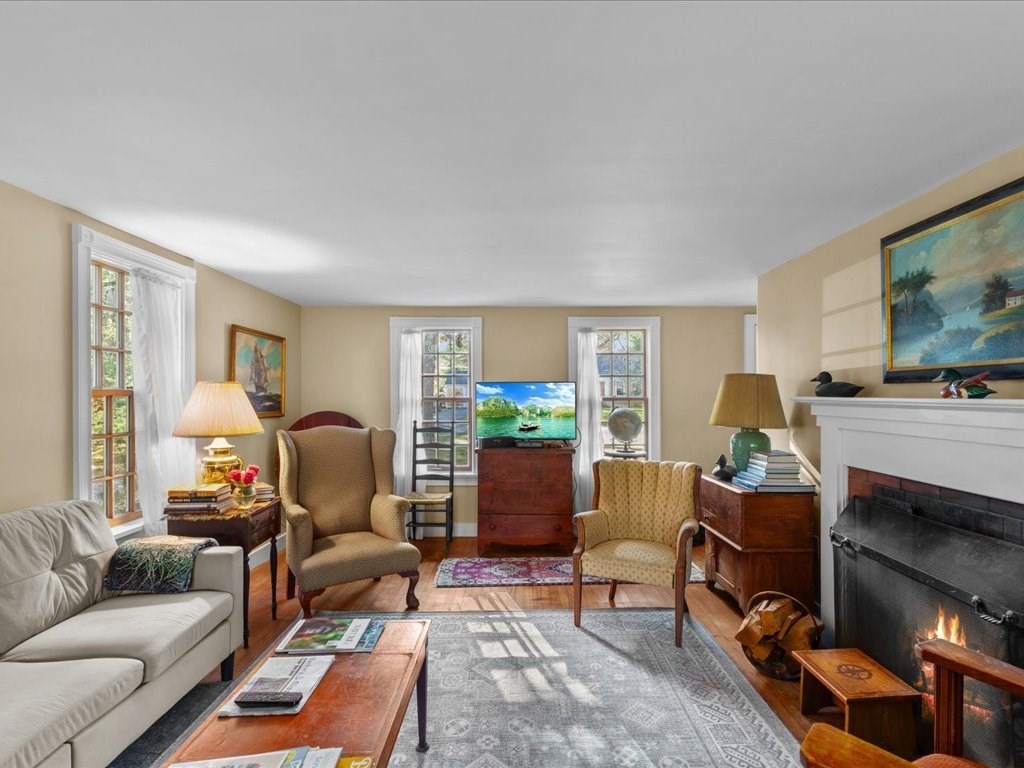 91 Bayview Road Duxbury, MA 02332 - Photo 7 of 27 Gallery Image 7