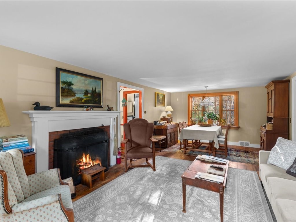 91 Bayview Road Duxbury, MA 02332 - Photo 9 of 27 Gallery Image 9