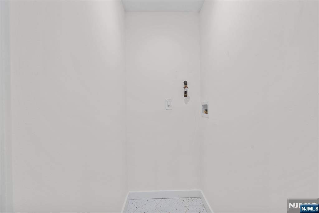 369 Hops Lane Secaucus, NJ 07094 - Photo 16 of 17 a view of small space