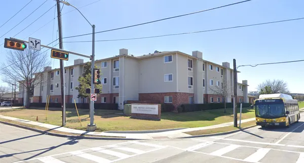 $650 | 3260 Bickers Street, Dallas, TX 75212