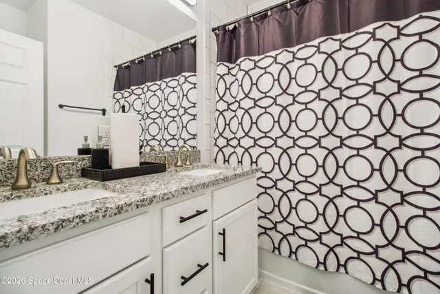 $2,465 | 1430 Isabella Drive, Unit 102, Melbourne, FL 32935