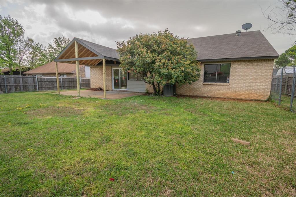 3825 Hackberry Lane Bedford, TX 76021 - Photo 23 of 23