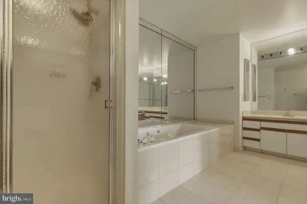 a bathroom with a bathtub