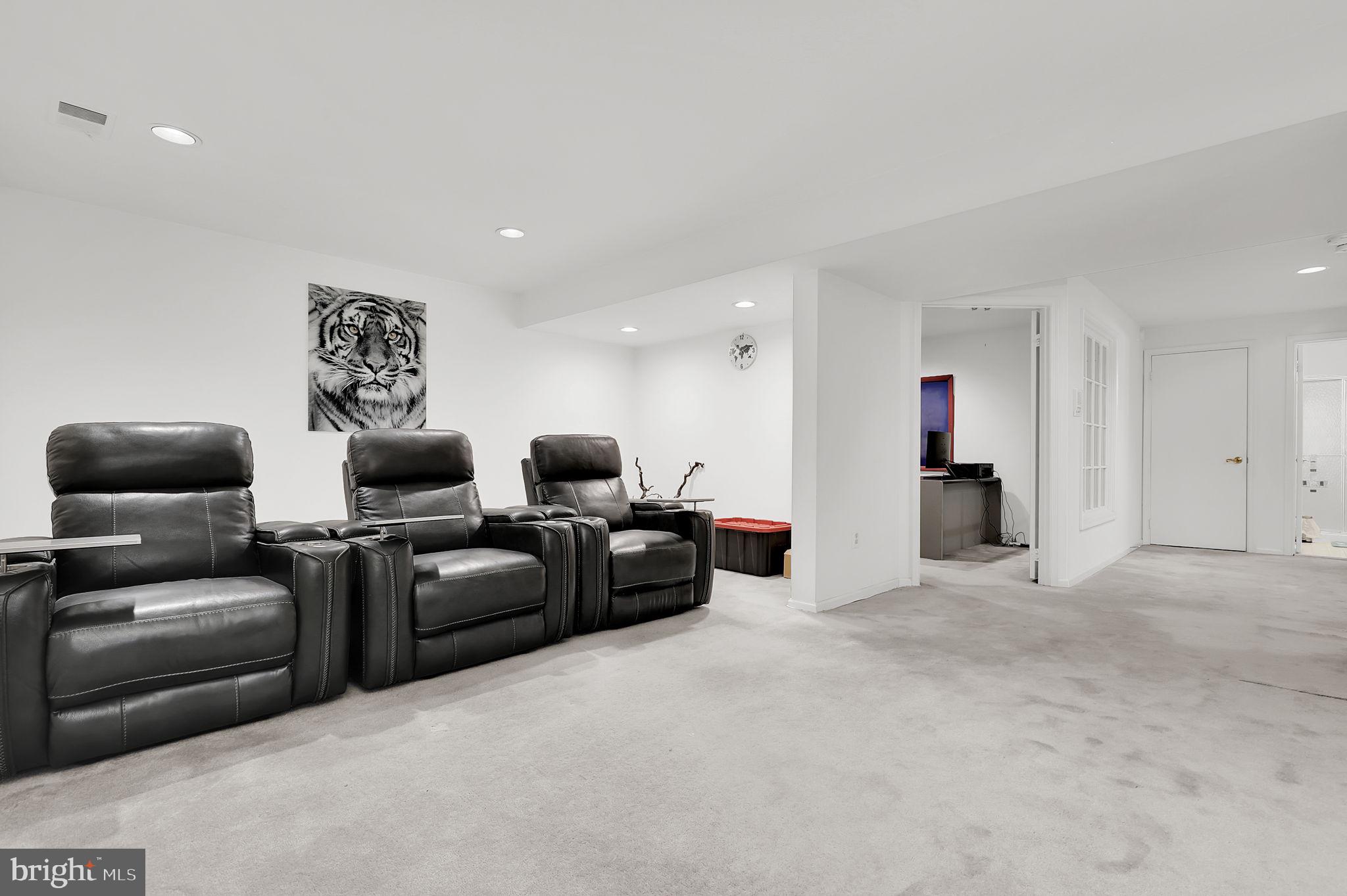 10804 Brewer House Road Rockville, MD 20852 - Photo 31 of 39 a living room with furniture and a couch