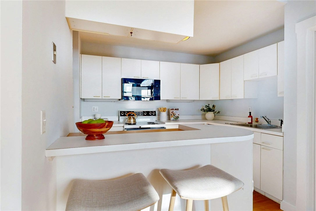 10 East Street, Unit 2 Providence, RI 02906 - Photo 12 of 36