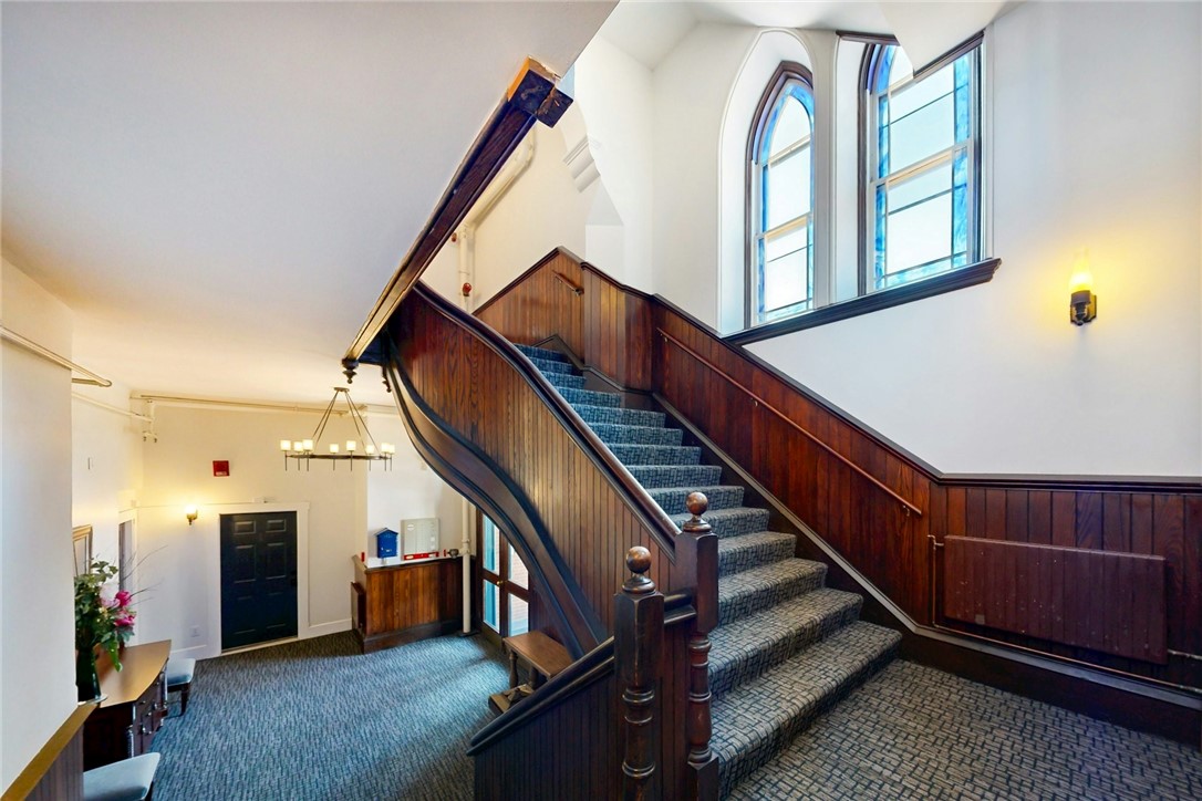 10 East Street, Unit 2 Providence, RI 02906 - Photo 34 of 36