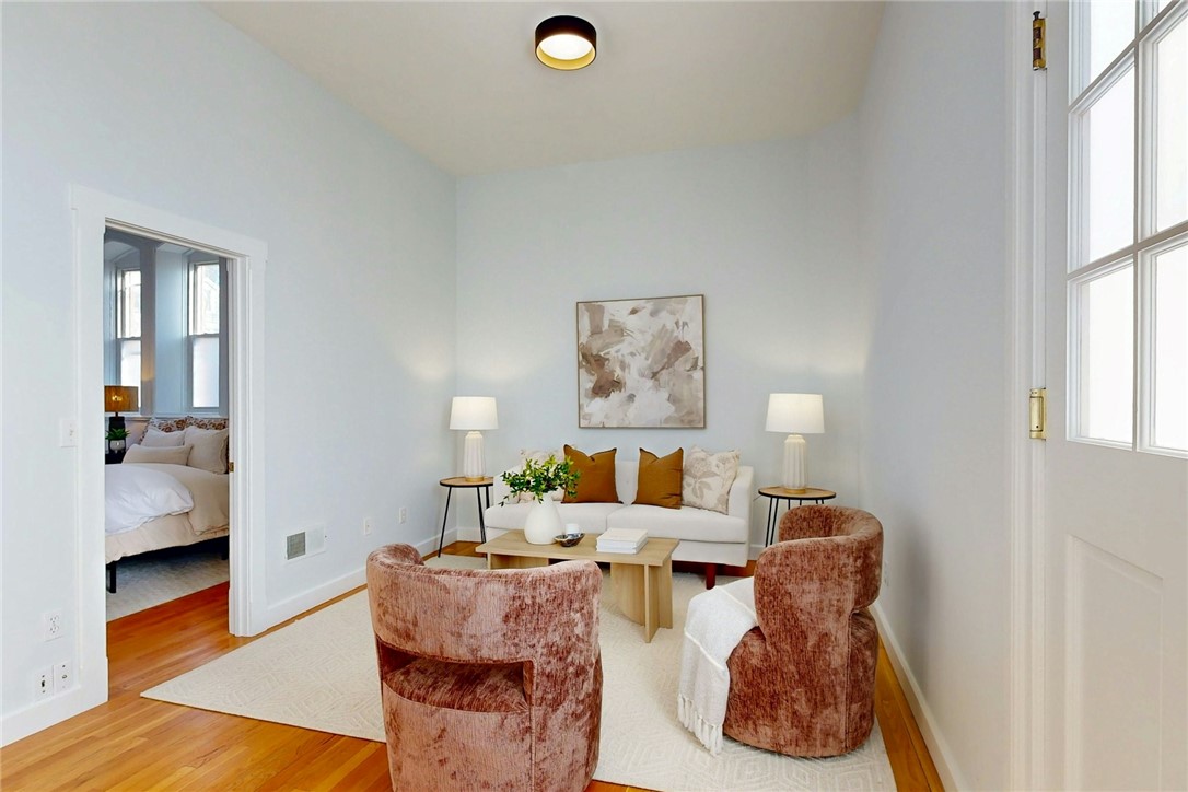 10 East Street, Unit 2 Providence, RI 02906 - Photo 8 of 36