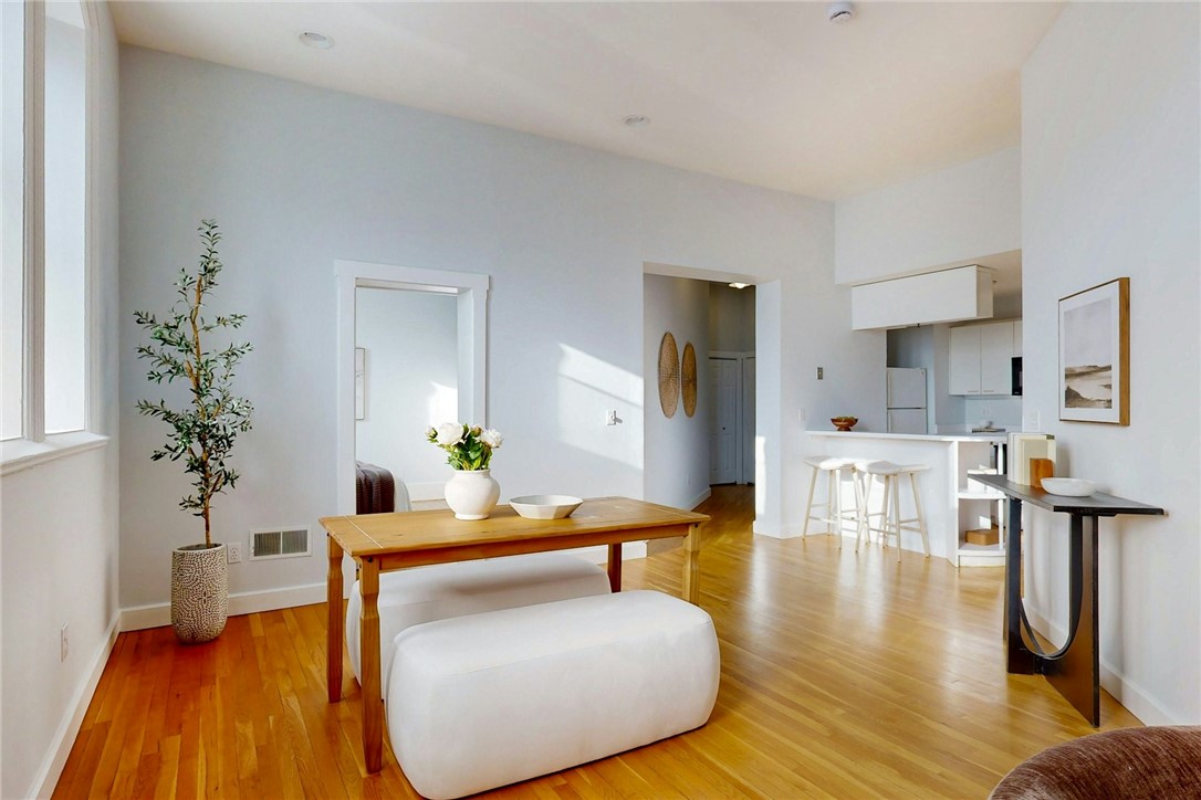 10 East Street, Unit 2 Providence, RI 02906 - Photo 9 of 36