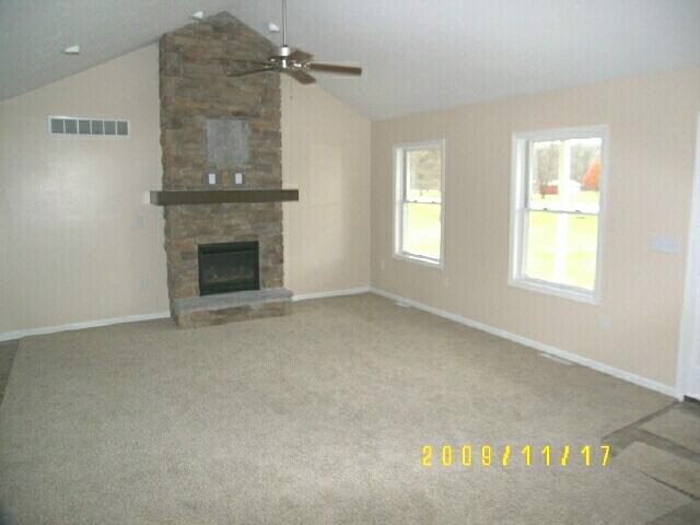 5523 Highway 25, Unit NORTHEAST Rochester, IN 46975 - Photo 3 of 9