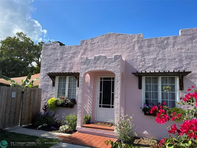 $2,500 | 3089 Southeast Amherst Street, Stuart, FL 34997