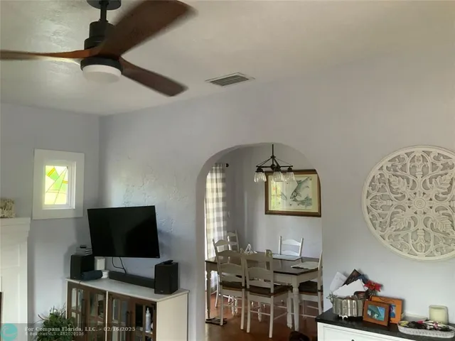 $2,500 | 3089 Southeast Amherst Street, Stuart, FL 34997