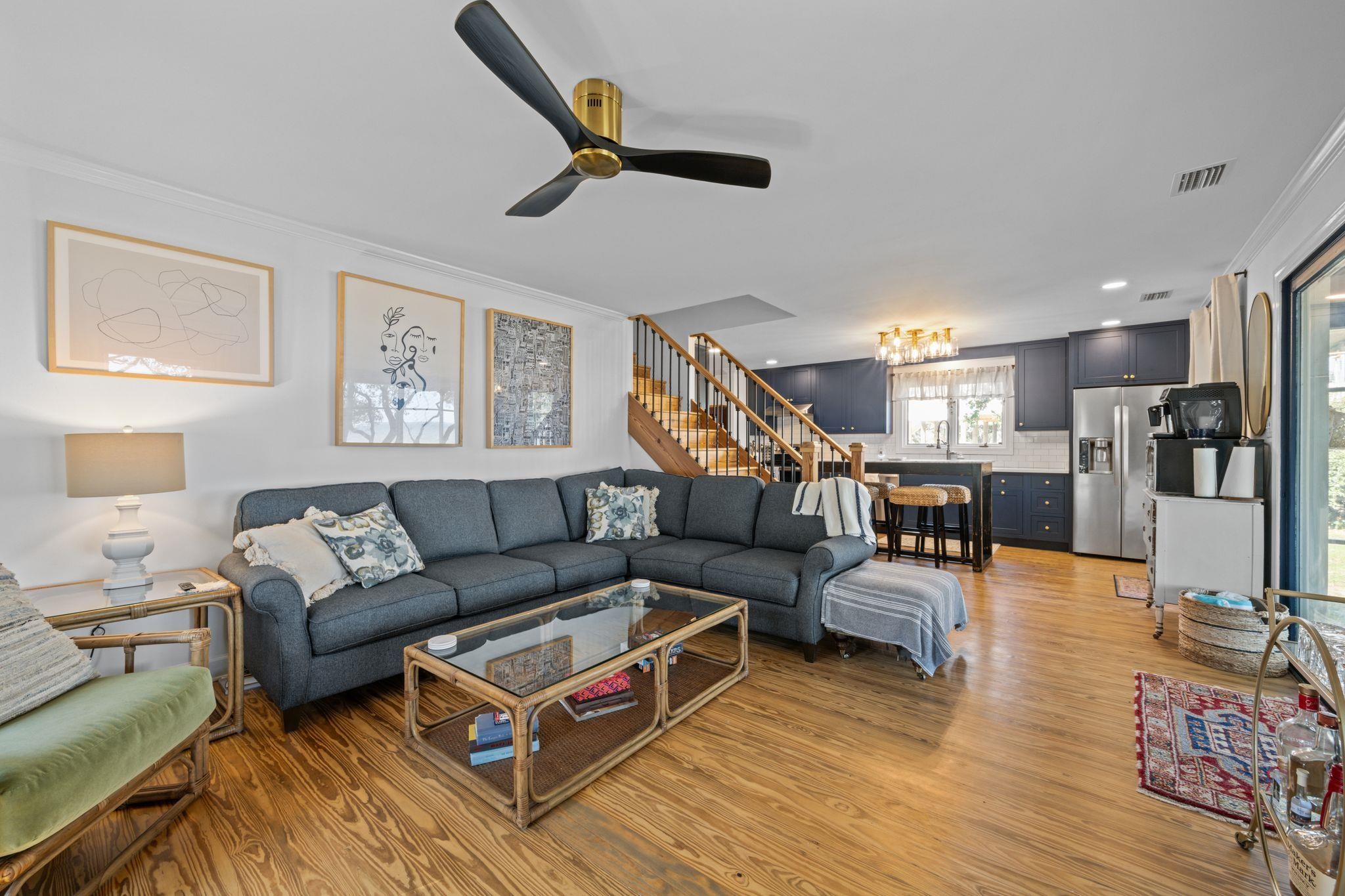 7646 Spring Branch Road Elberta, AL 36530 - Photo 12 of 85 Living Room