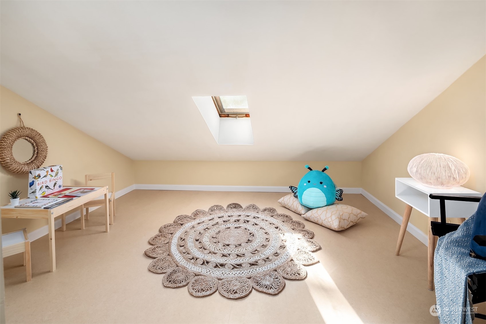 21127 Shell Valley Road Edmonds, WA 98026 - Photo 19 of 40 a living room with furniture and a table