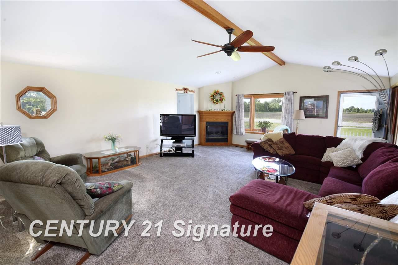 2396 East Chip Road Kawkawlin, MI 48631 - Photo 6 of 42