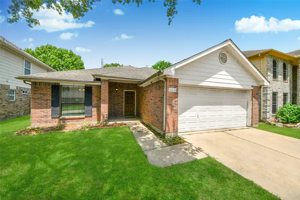 $1,890 | 16134 Coleburn Drive, Houston, TX 77095