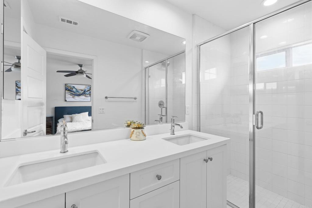 2170 Birch Road, Unit 111 Chula Vista, CA 91915 - Photo 15 of 24 PRIMARY BATHROOM