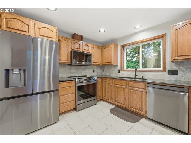 $599,000 | 18613 Hooper Wollam Road, Amboy, WA 98675