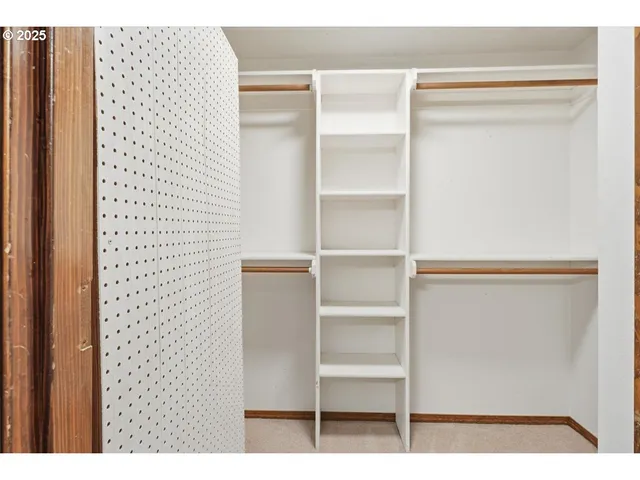 $599,000 | 18613 Hooper Wollam Road, Amboy, WA 98675