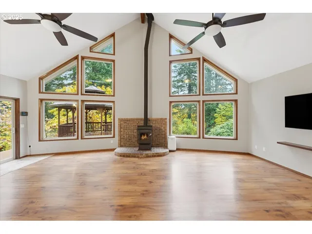 $599,000 | 18613 Hooper Wollam Road, Amboy, WA 98675